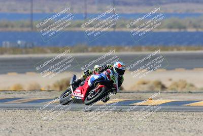 media/Mar-23-2025-CVMA (Sun) [[674f32b282]]/Race 2-Amateur Supersport Open/